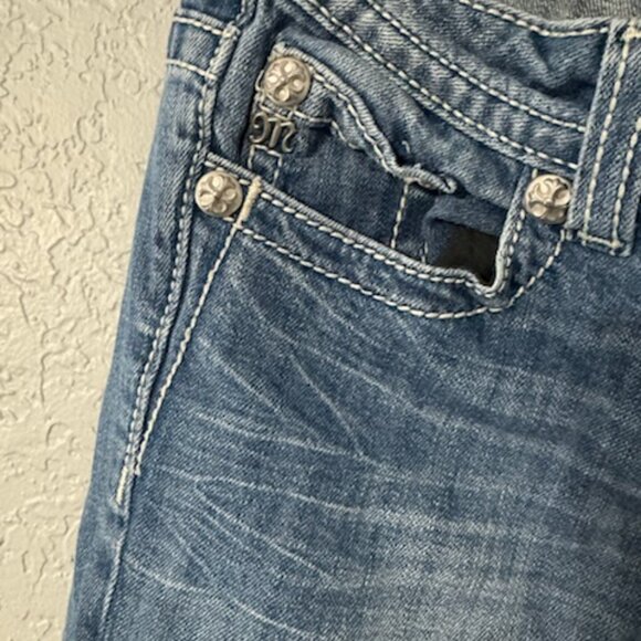 Miss Me Boot cut Womens jeans with American Flag on Pockets - Picture 3 of 5